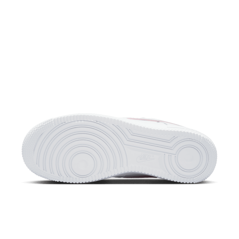 Wmns Nike Air Force 1 "07 Essential
