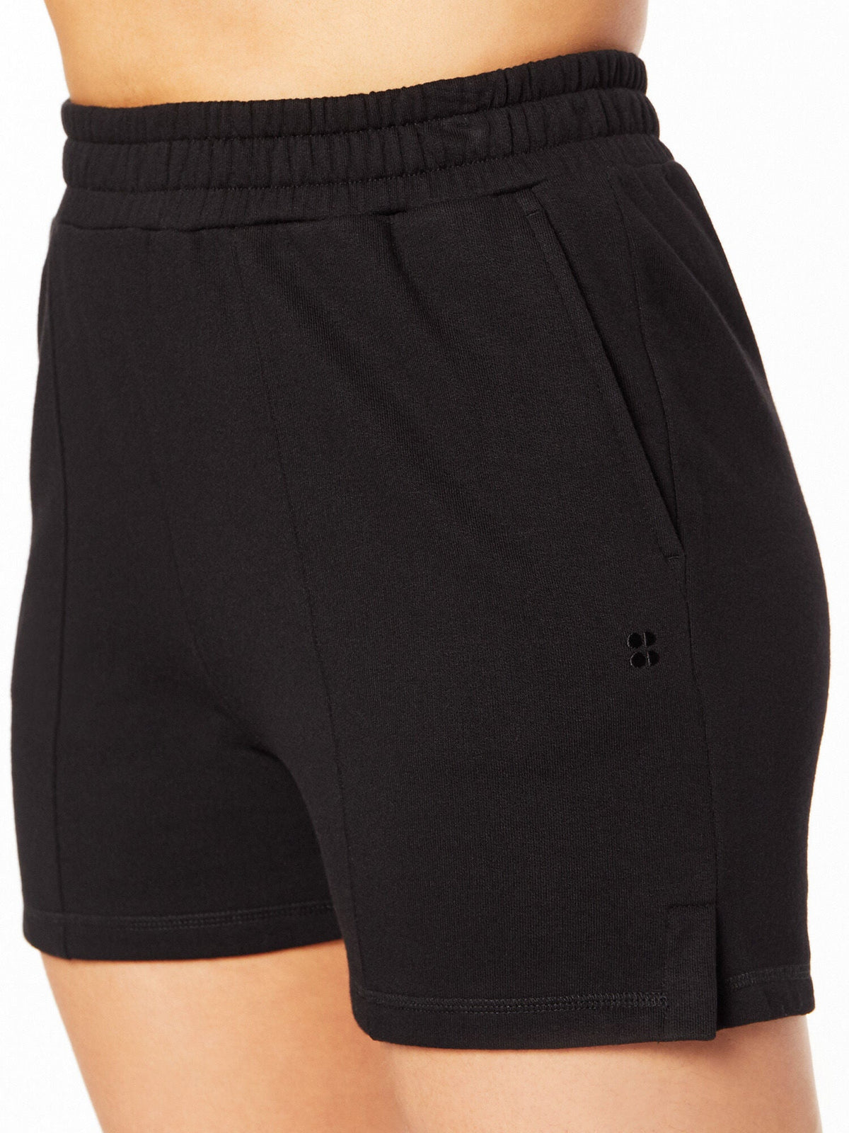 AFTER CLASS SHORT